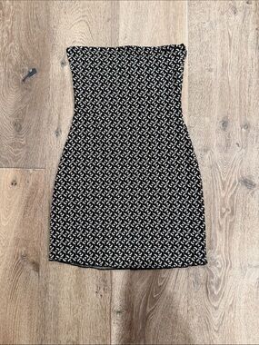 Urban Outfitters Black & White Strapless Patterned Bodycon Dress
